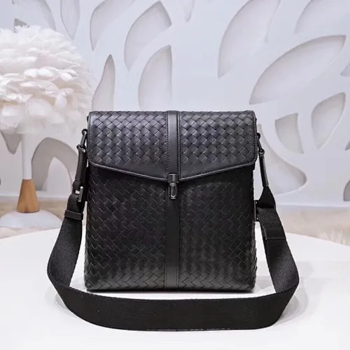 All categories 💚 Top version men’s bags 💚 BV 2024 new BV crossbody bag